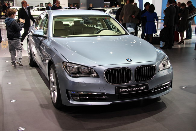 новый BMW 7-Series