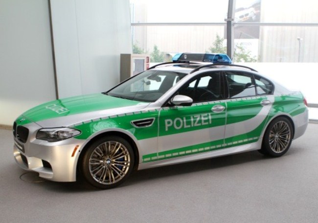 Немецкая полиция в скором времени получит в свое распоряжение  несколько спортивных седанов BMW M5 