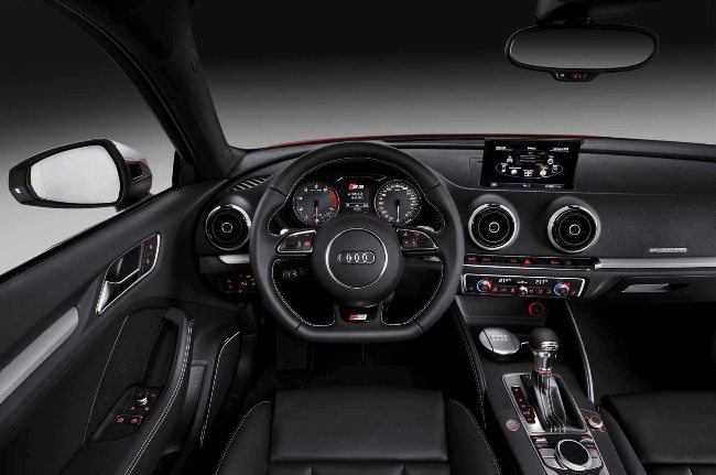 Новинки Парижского автосалона 2012: Новый Audi S3