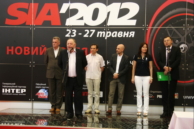 SIA 2012: Kia сeed получил «Хрустальное колесо»