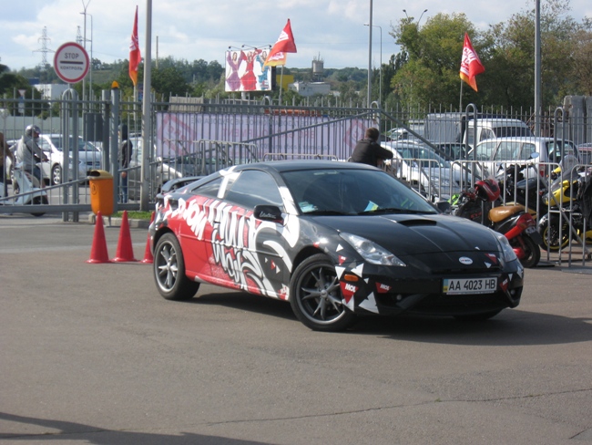 Самые прокачанные автомобили, которые попались журналистам «Автоцентра» на Столичном автошоу 2012, доступны широкой публике 