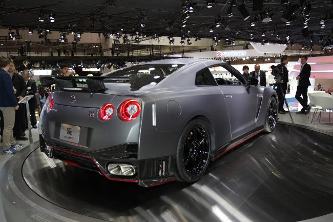 Токийский автосалон 2013: новый Nissan GT-R Nismo