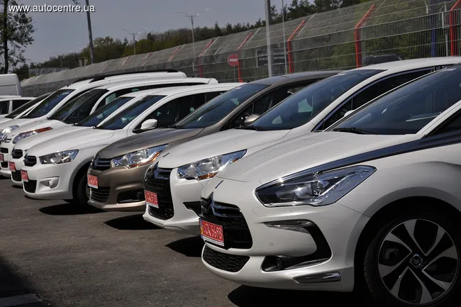 В дилерских центрах «НИКО» действуют специальные предложения на автомобили и сервис