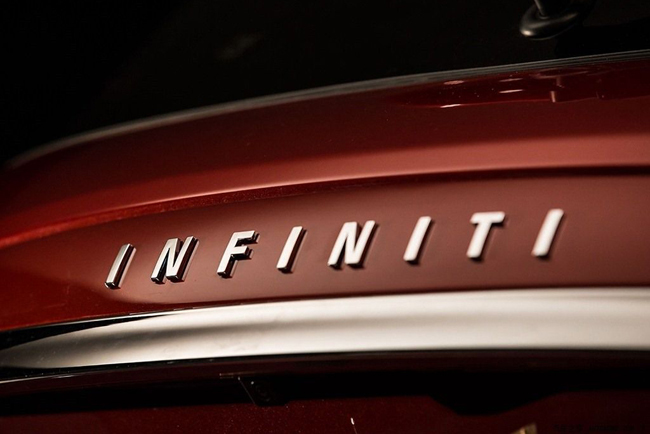 Из Nissan Juke сделали Infinity 