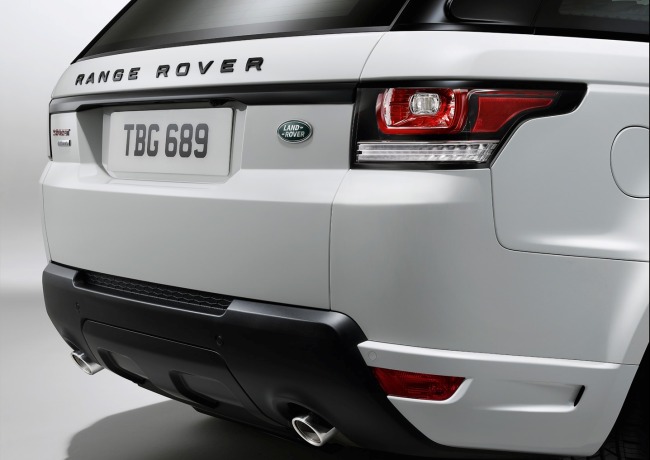 Land Rover запустит в производство Stealth
