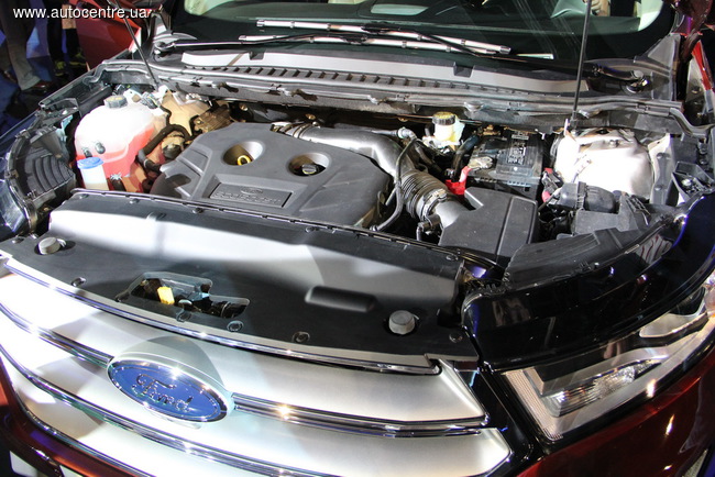 Ford Edge приедет в Украину в 2015 году Ford Edge приедет в Украину в 2015 году