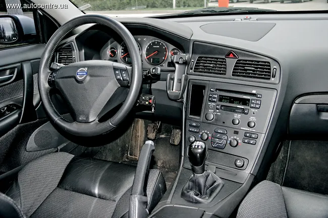 Сравнительный тест Audi A4, BMW 3 Series, Mercedes C-сlass, Volvo S60