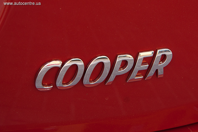 Тест-драйв MINI Hatch Cooper