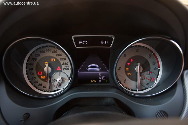 Тест-драйв Mercedes-Benz GLA 220 CDI 4MATIC