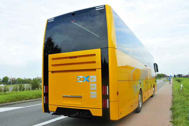 Новый туристический автобус Van Hool EX 