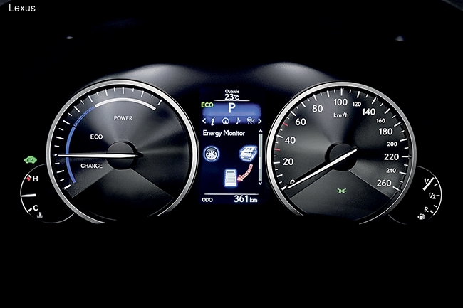 Тест-драйв Lexus NХ 300h