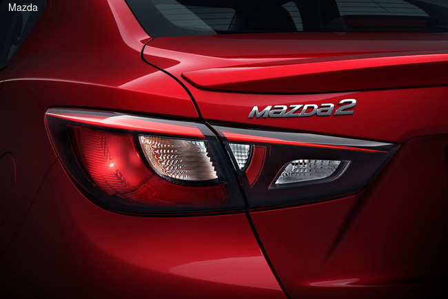 Mazda2 обзавелась версией с кузовом седан