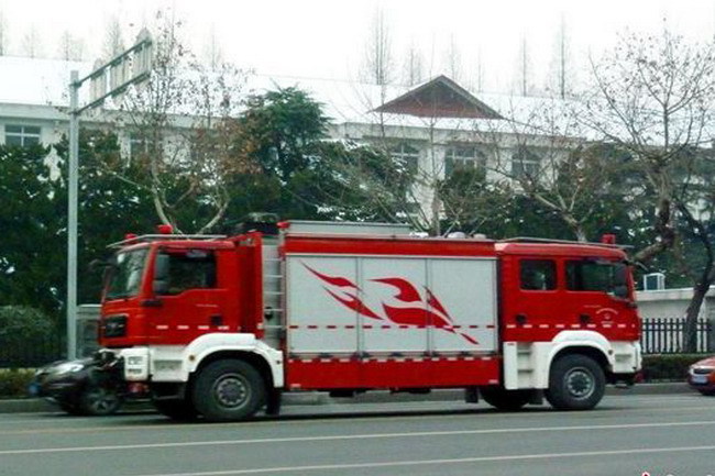 Пожарный автомобиль MAN с двумя кабинами