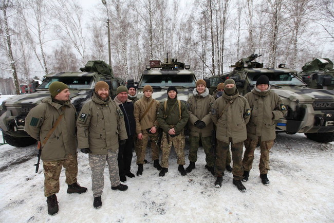 «Азов» получил на вооружение новые бронеавтомобили КрАЗ