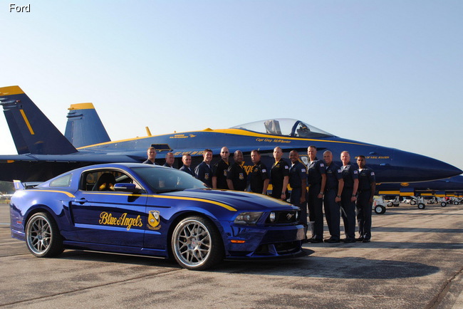 2011 – Blue Angels Mustang создан в честь 100-летия сил военно-морской авиации США.