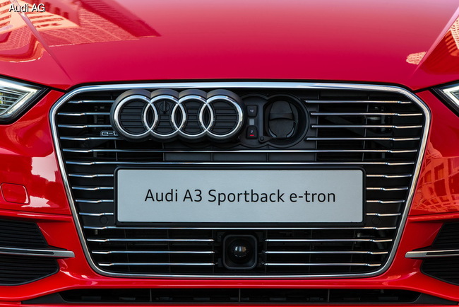 В США стартовали продажи гибридной Audi A3 Sportback e-tron
