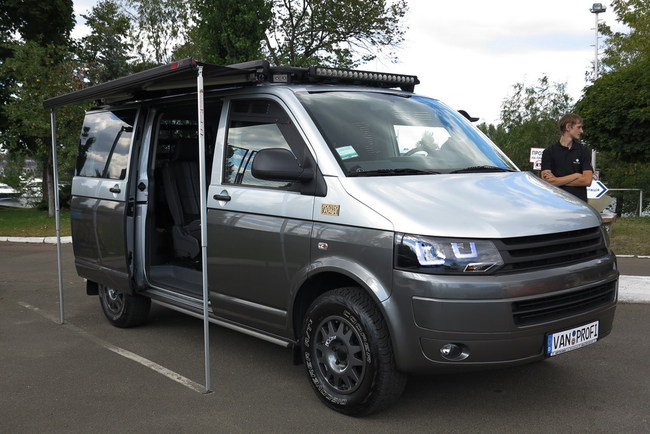 В Украине построили люкс-авто для выезда на природу -  Сolumbus Expedition