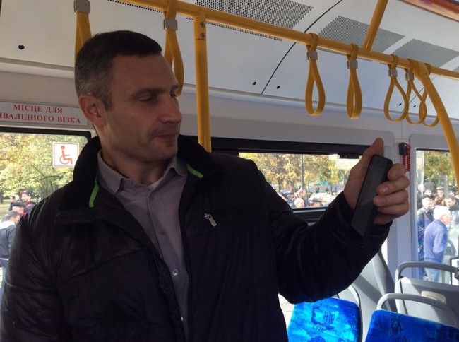 Виталий Кличко презентовал новый трамвай