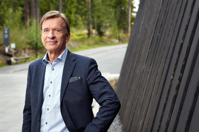 Volvo продаст миллион электромобилей