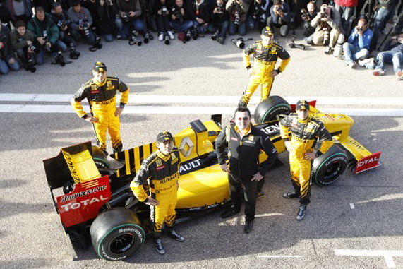 Виталий Петров,Renault f1 team,Формула-1